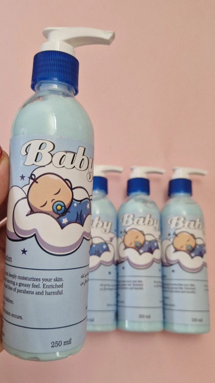 لوسیون بدن با عطر بچه