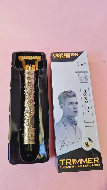 ریش تراش سلطنتی