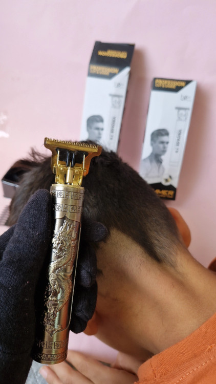 ریش تراش مردانه T9